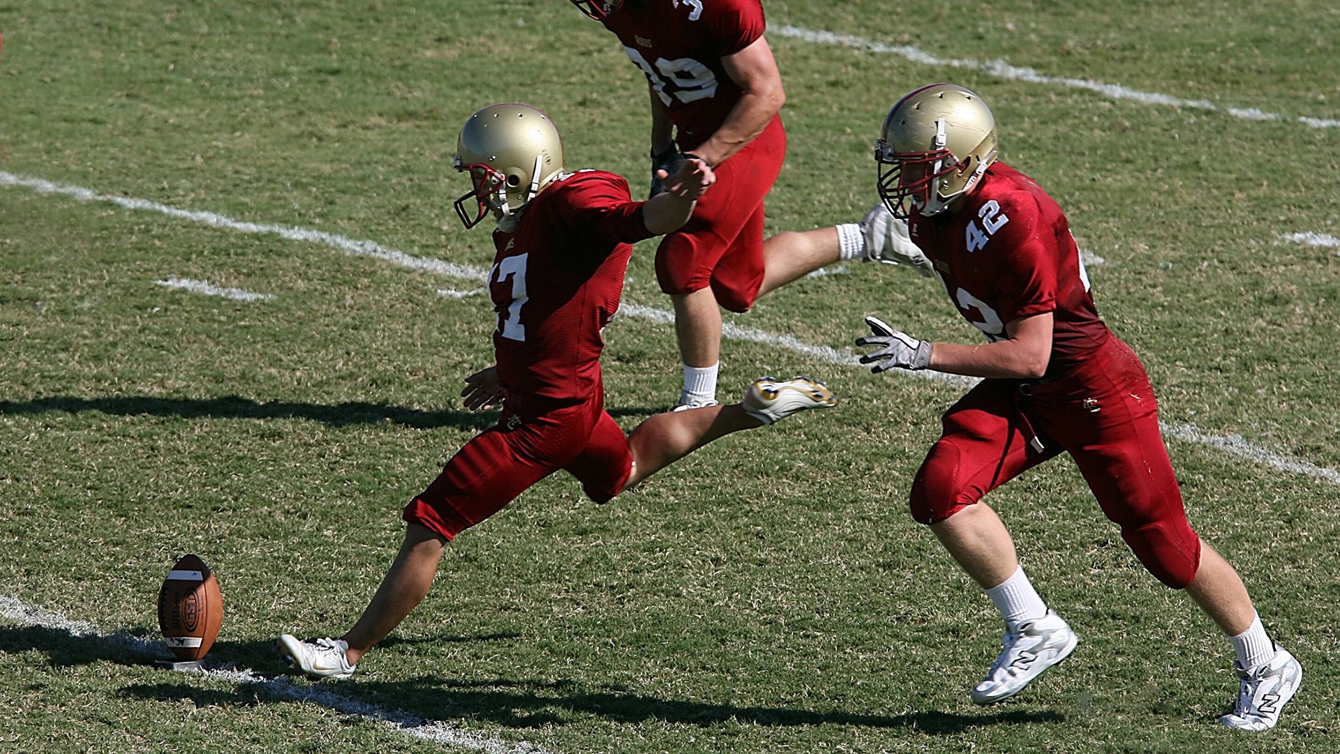 鹈鹕场边工作人员谈主场氛围塑造秘诀，鹈鹕的主场